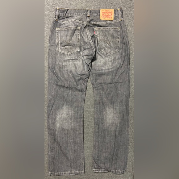 Mens Levi’s 514 Denim Jeans - Picture 5 of 5